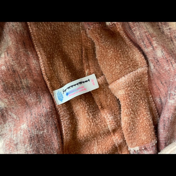 NWOT Free People Movement cropped Jogger - Picture 8 of 9